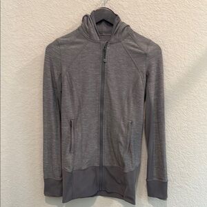 Lululemon Gray Zip-Up Hoodie size 6